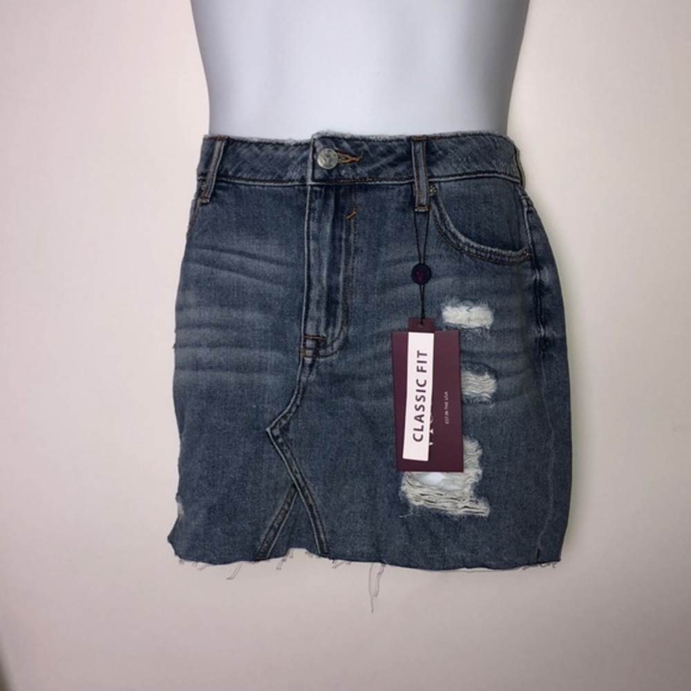 Vigoss Jagger Classic Fit Jean Skirt size 28 NWT